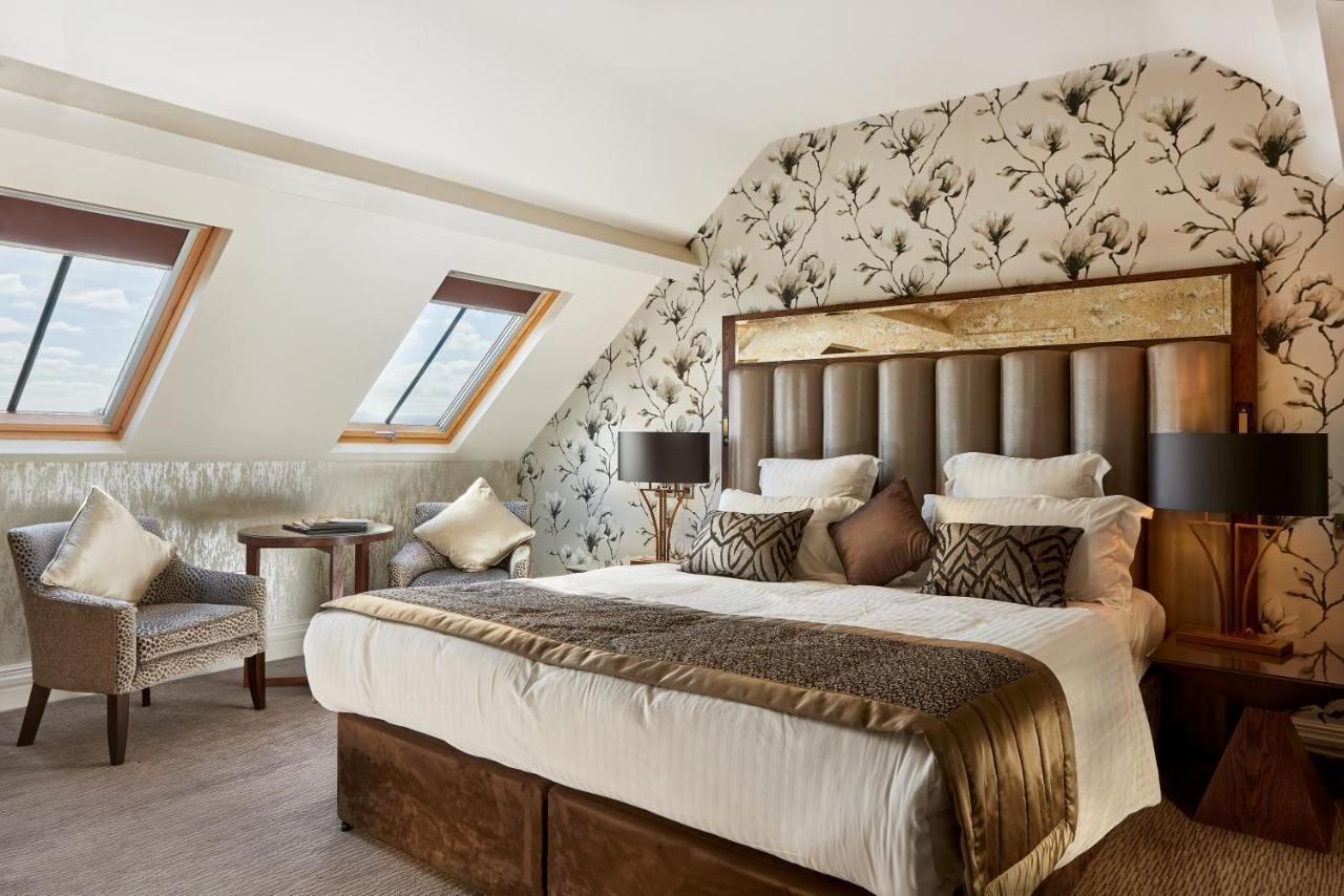 Grosvenor Pulford Hotel & Spa Eksteriør billede