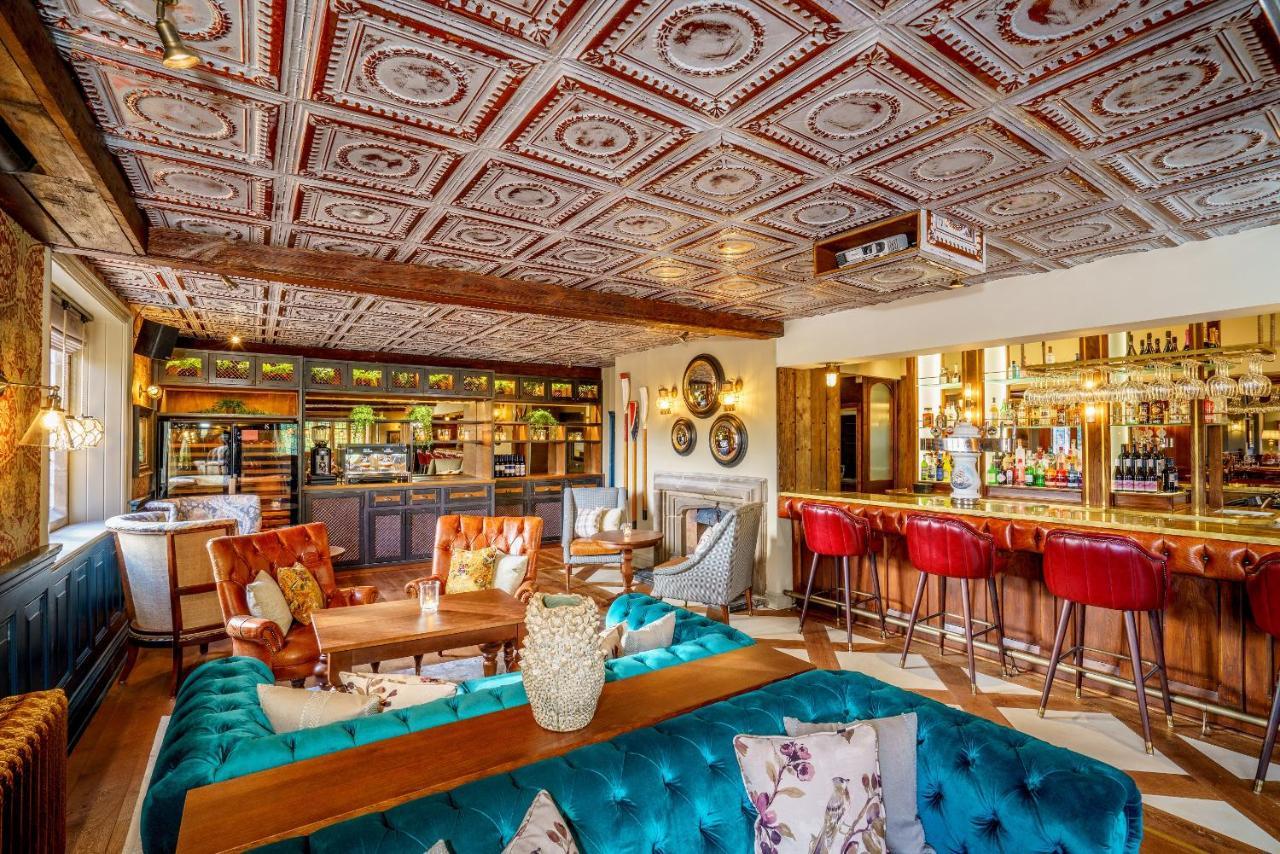 Grosvenor Pulford Hotel & Spa Eksteriør billede