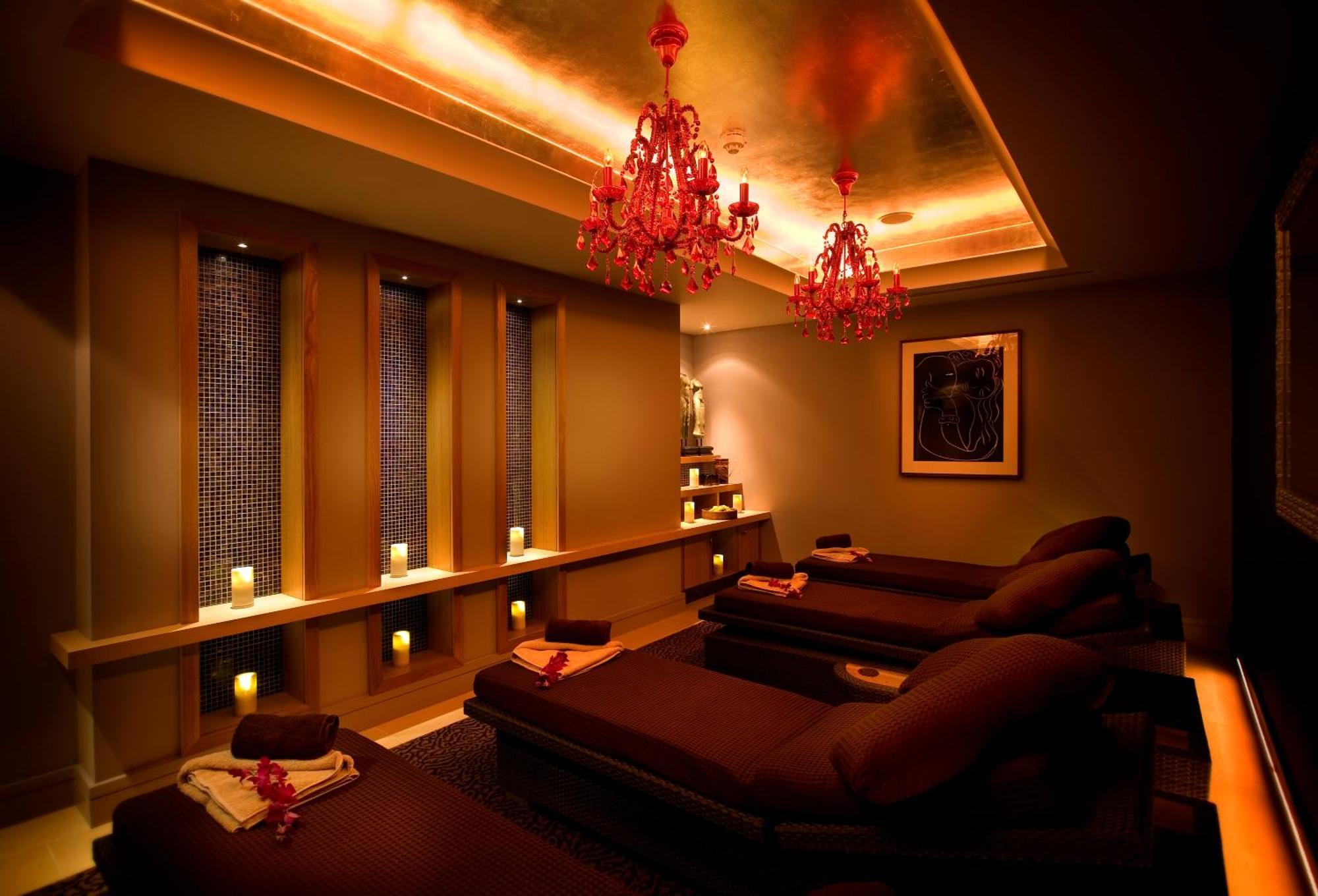Grosvenor Pulford Hotel & Spa Eksteriør billede